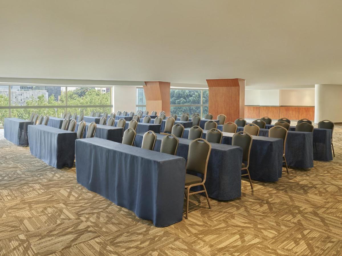 Fiesta Americana Reforma Meksika Dış mekan fotoğraf Meeting room