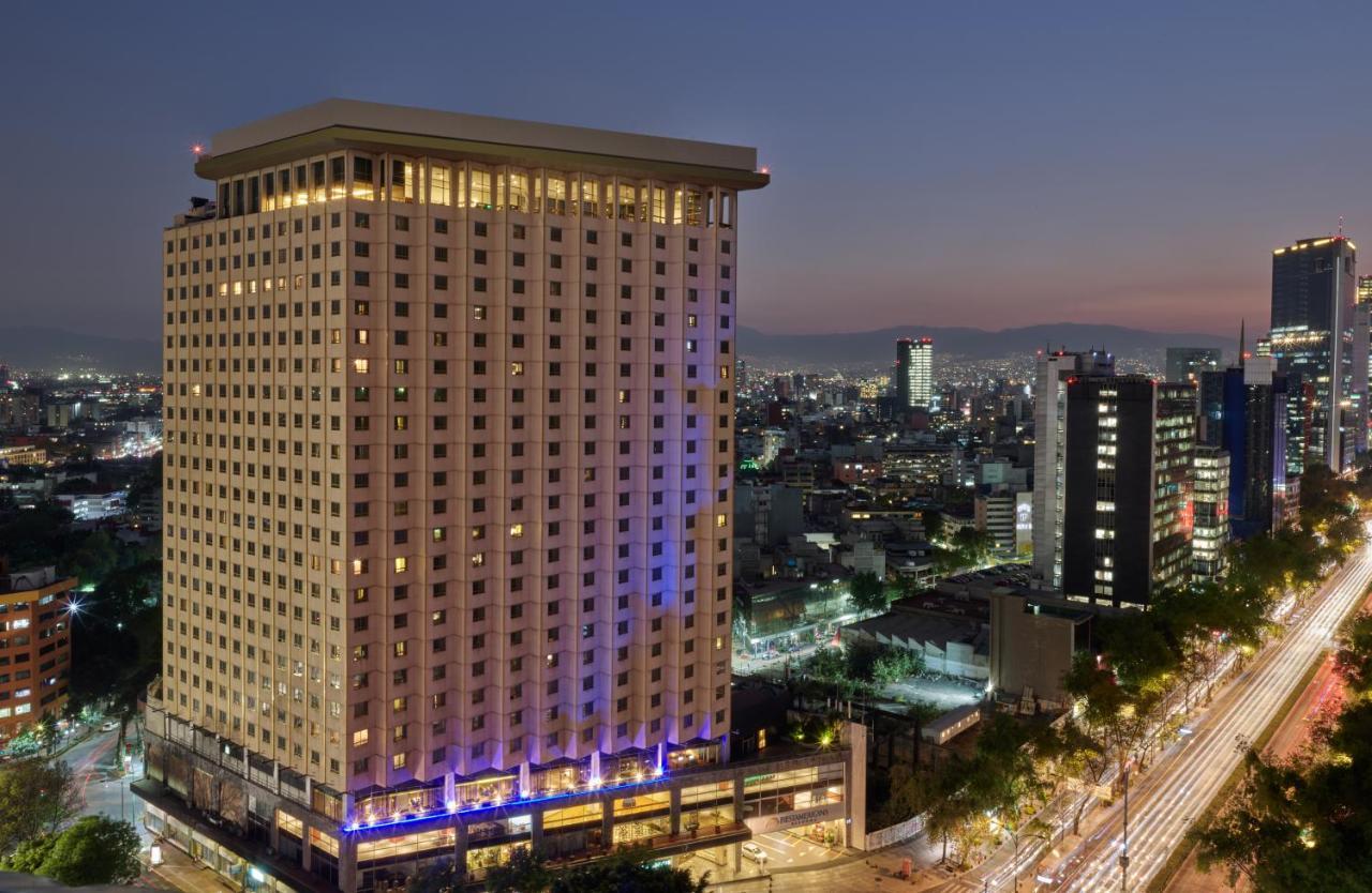 Fiesta Americana Reforma Meksika Dış mekan fotoğraf The hotel at night