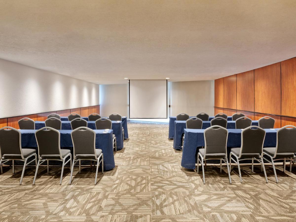 Fiesta Americana Reforma Meksika Dış mekan fotoğraf Meeting room