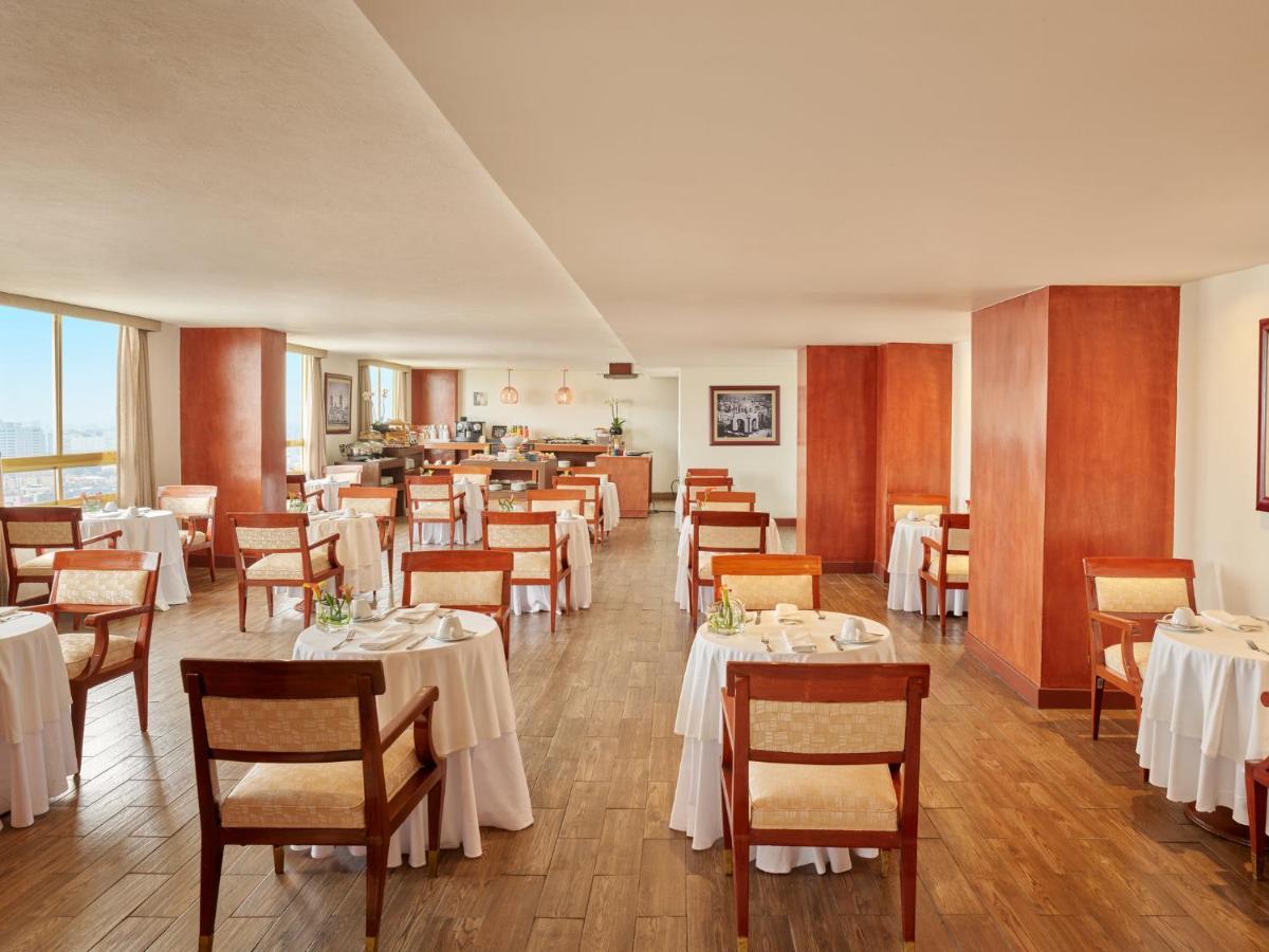 Fiesta Americana Reforma Meksika Dış mekan fotoğraf The Club Lounge at the Sheraton Vistula